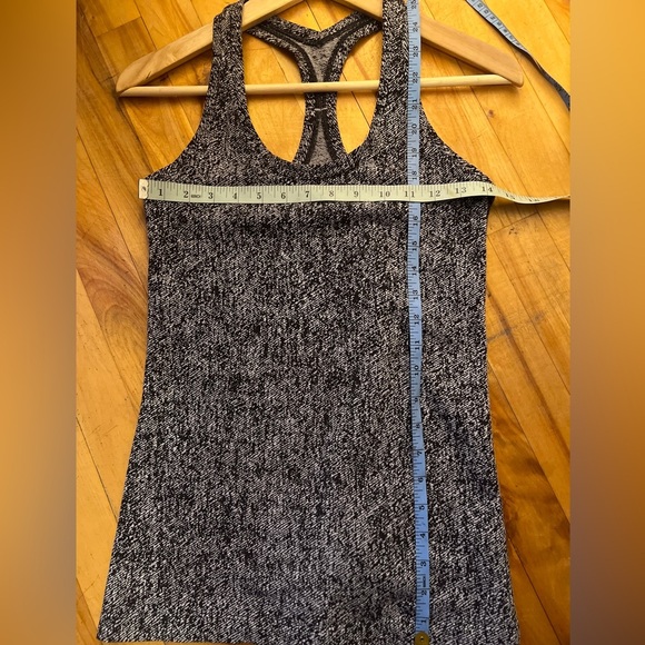 Lululemon Tank Top (no size circle) XS/S GUC - Picture 2 of 5